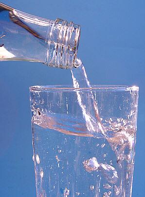 Bottled water - Wikipedia