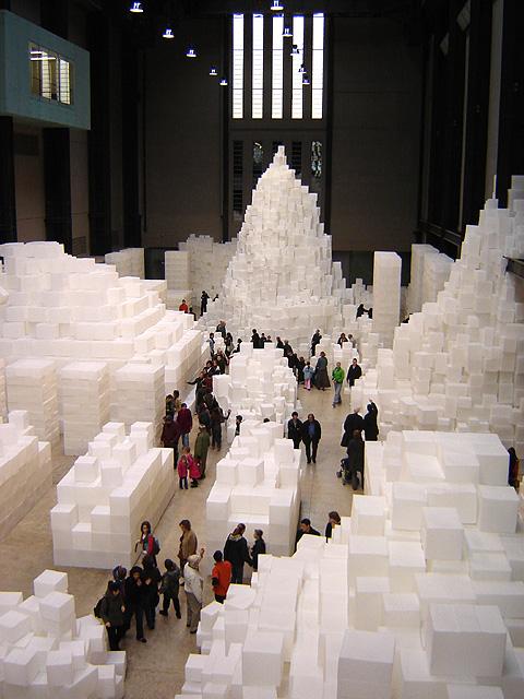 Installation art - Wikipedia