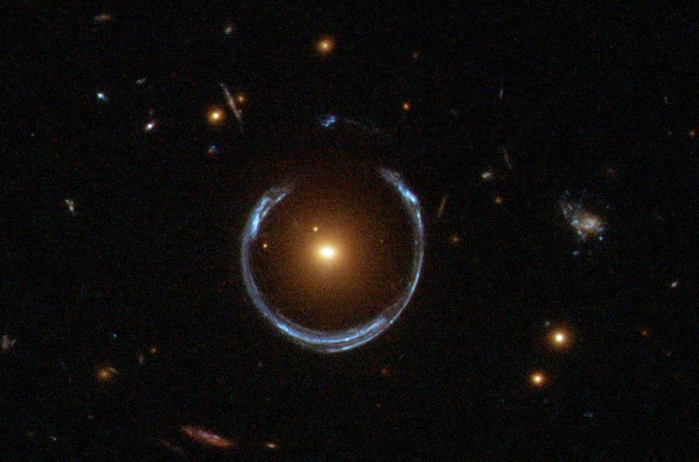 Strong gravitational lensing - Wikipedia