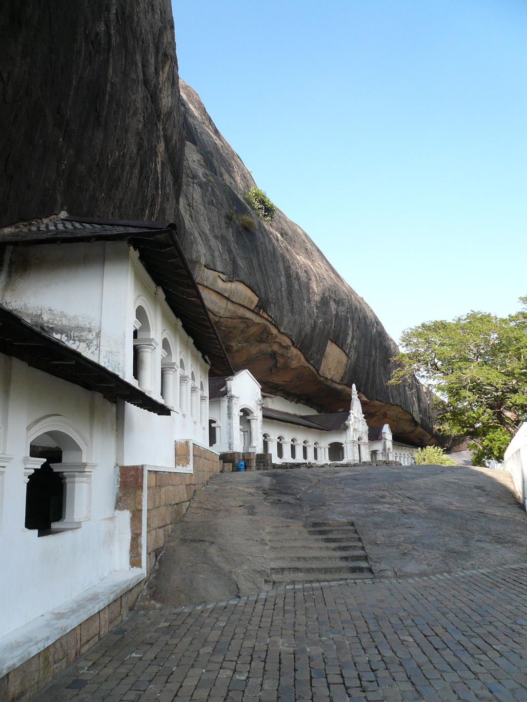 Dambulla - Wikipedia