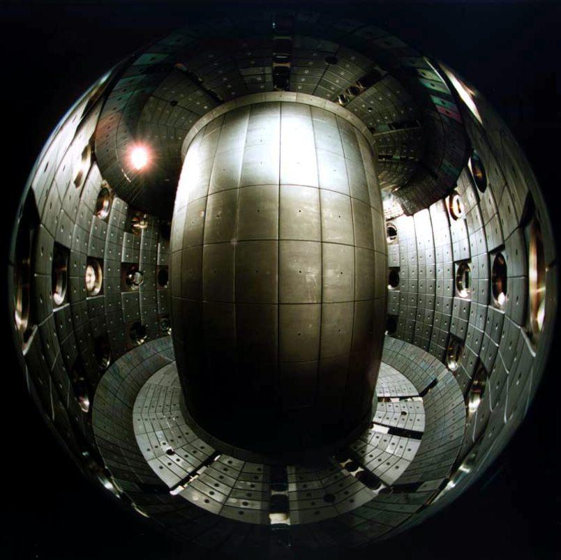 Tokamak — Wikipédia