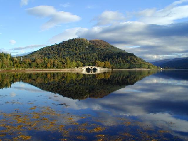 Inveraray — Wikipédia