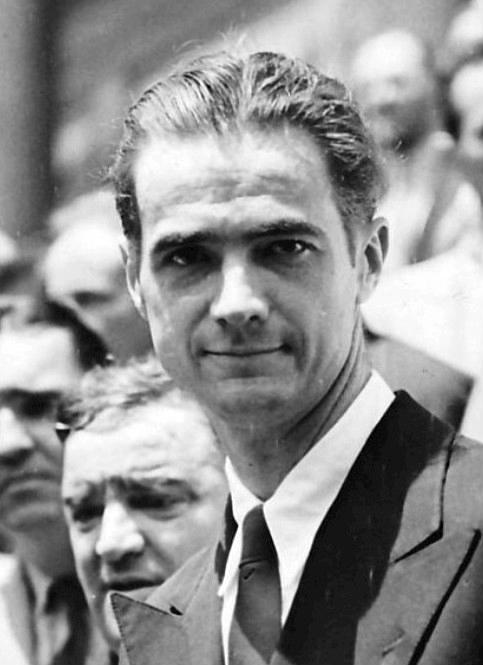 Howard Hughes - Wikipedia