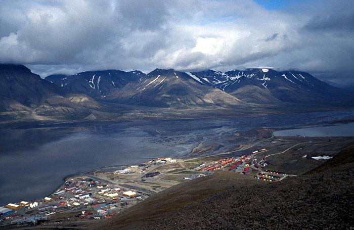 Longyearbyen — Wikipédia