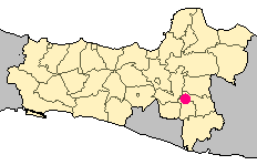 Surakarta — Wikipédia