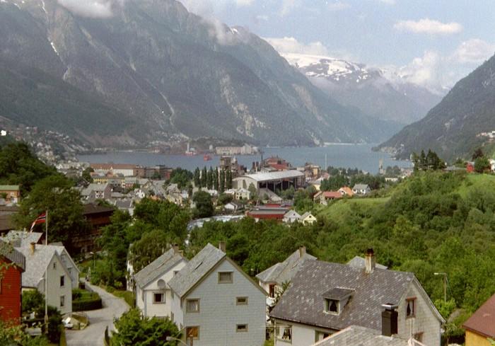 Hardangerfjord - Wikipedia