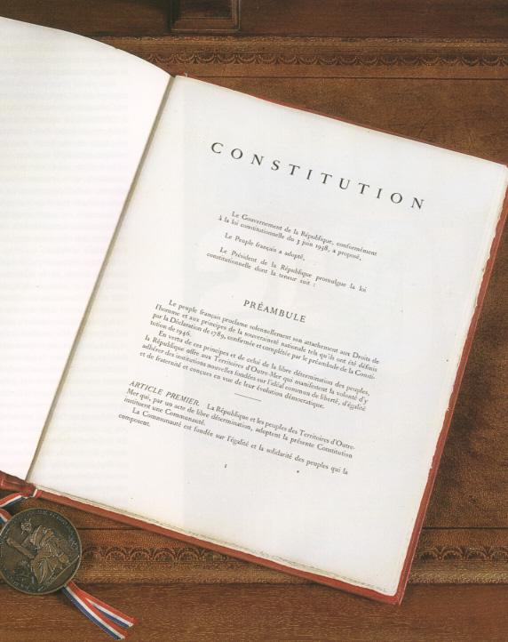 Constitution française du 4 octobre 1958 — Wikipédia