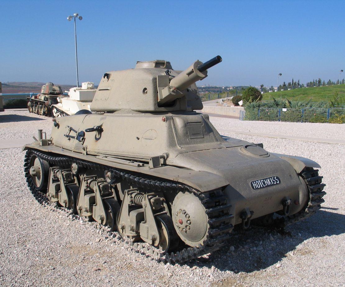 Hotchkiss H35 - Wikipedia