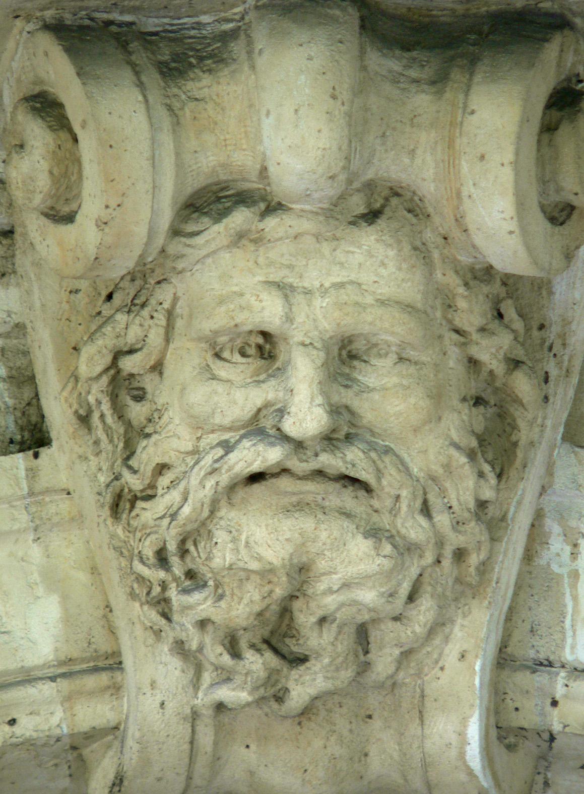 Mascaron — Wikipédia