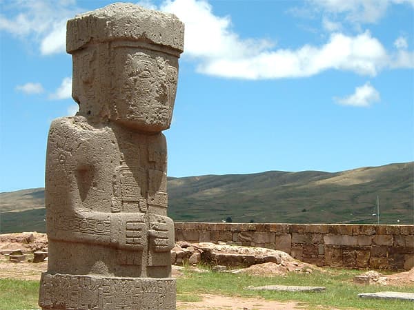 Tiwanaku — Wikipédia