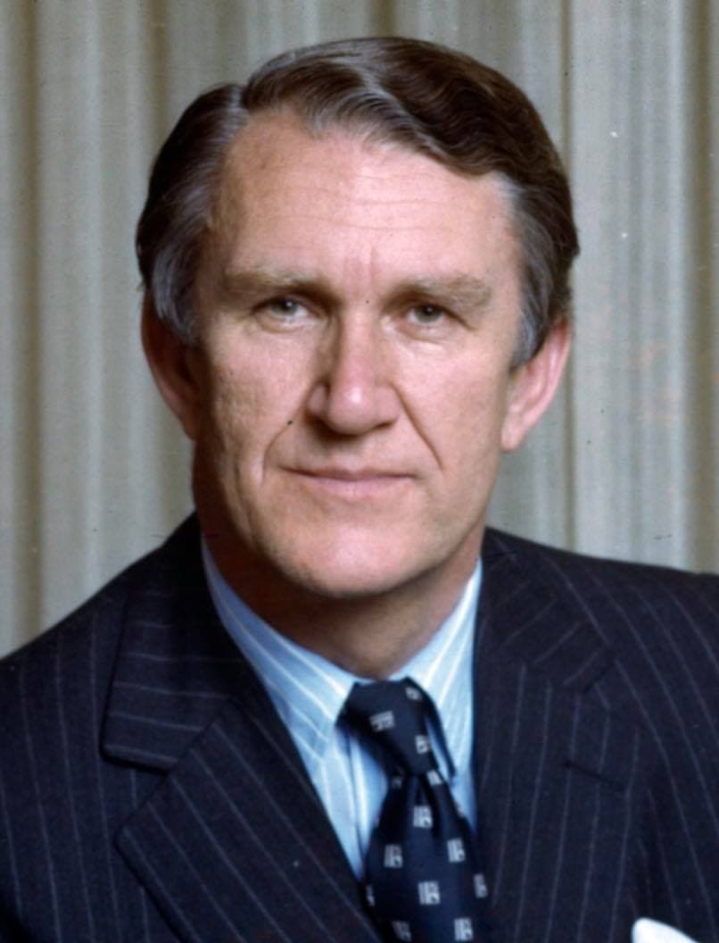 Malcolm Fraser - Wikipedia