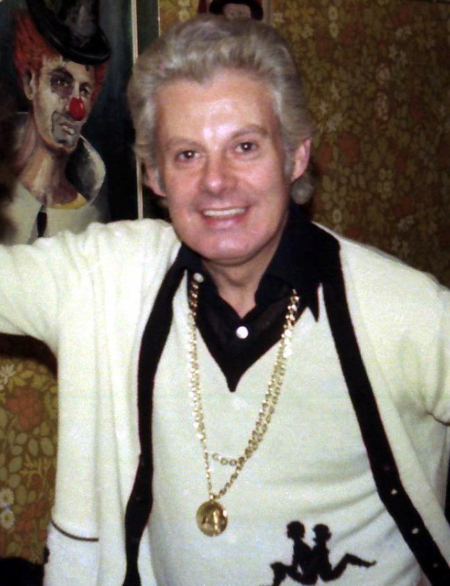 Danny La Rue - Wikipedia