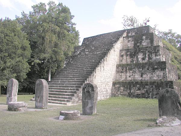 Twin-pyramid complex - Wikipedia