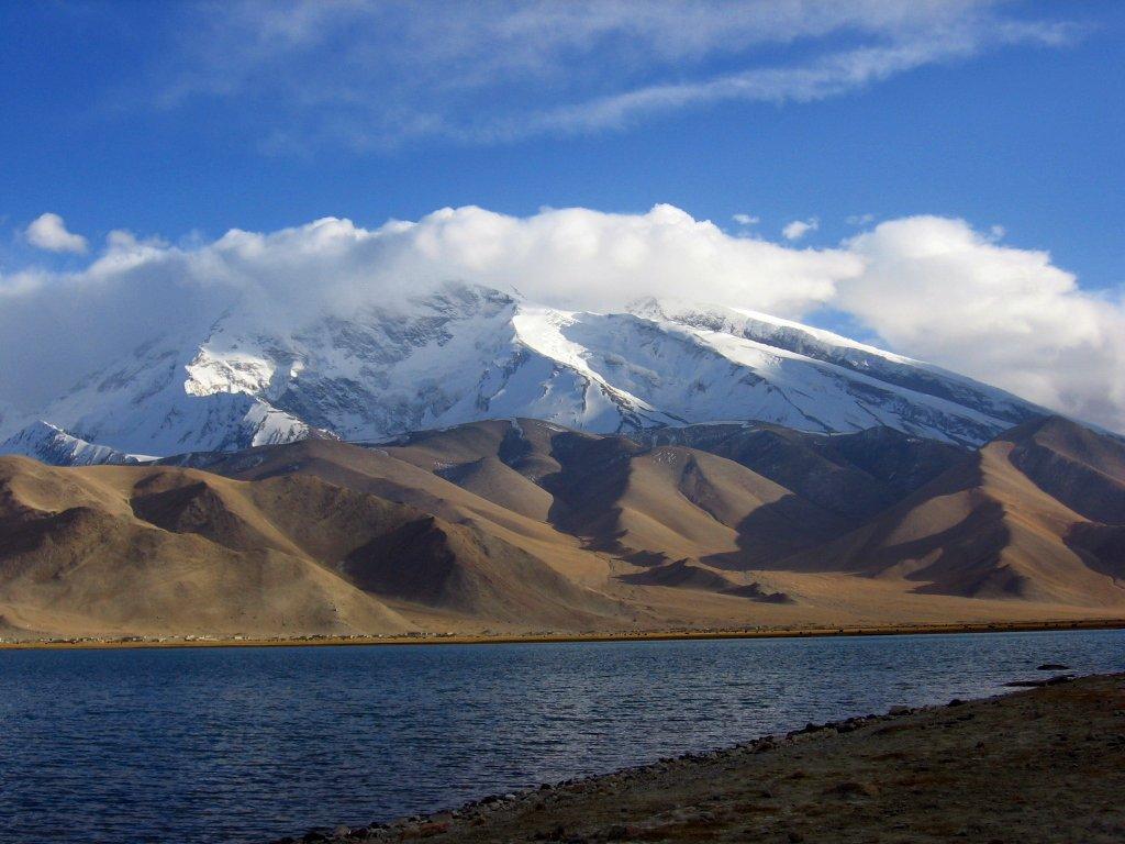 Xinjiang - Wikipedia