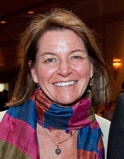 Martha Hall Findlay - Wikipedia