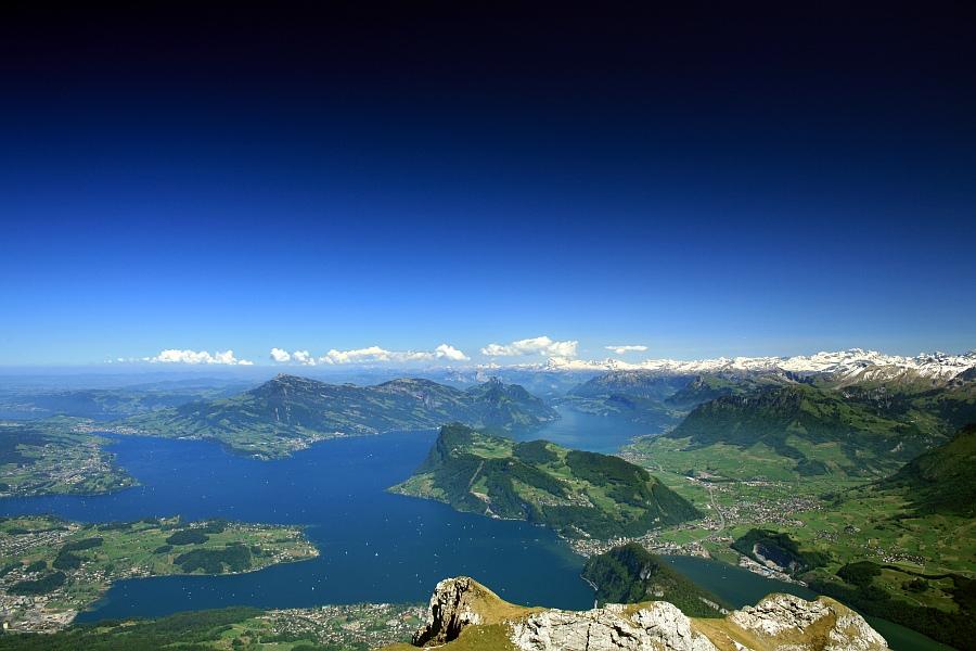 Lake Lucerne - Wikipedia