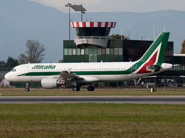 Aéroport de Turin-Caselle — Wikipédia