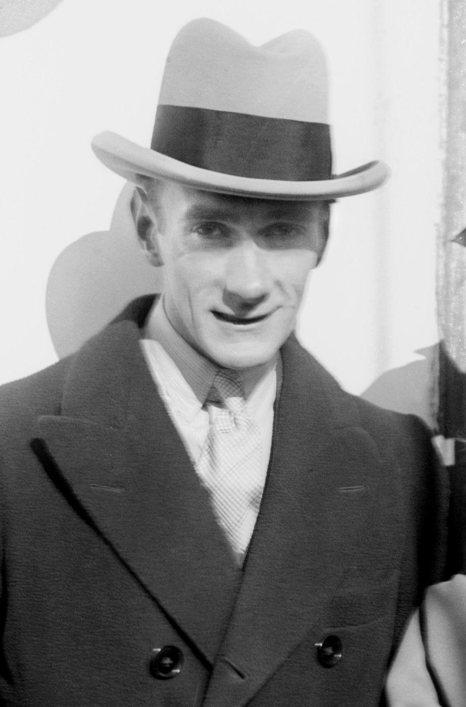 Clifton Webb - Wikipedia