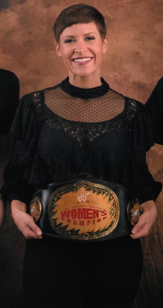 Molly Holly - Wikipedia