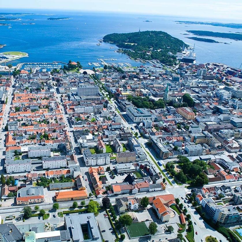 Kristiansand — Wikipédia