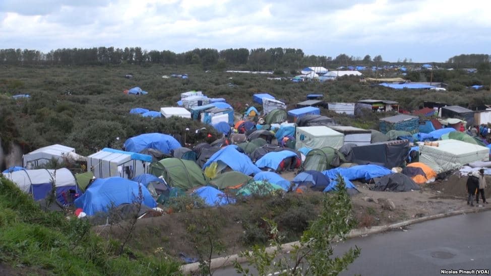 Calais Jungle - Wikipedia