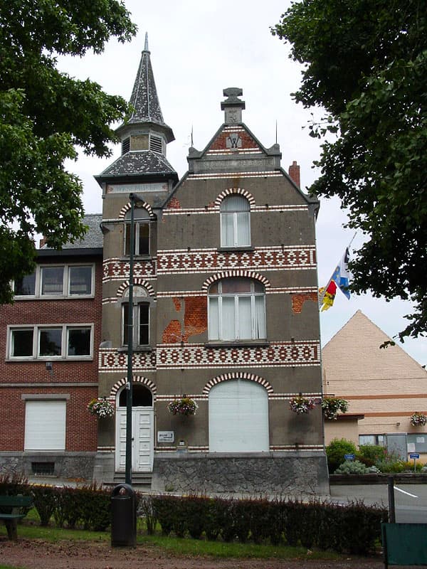 Wezembeek-Oppem — Wikipédia