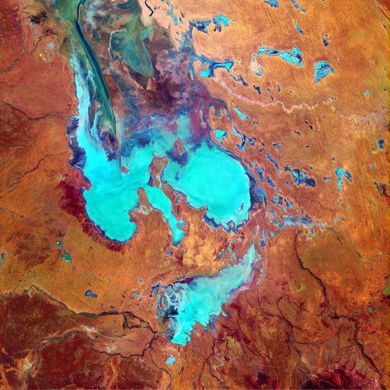 Lake Eyre - Wikipedia