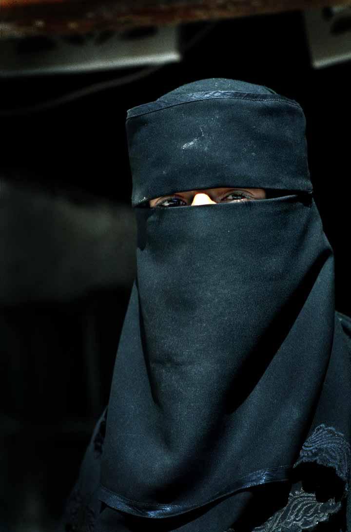 Niqab — Wikipédia