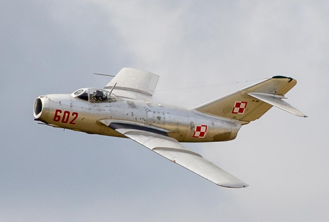 Mikoyan-Gurevich MiG-15 - Wikipedia