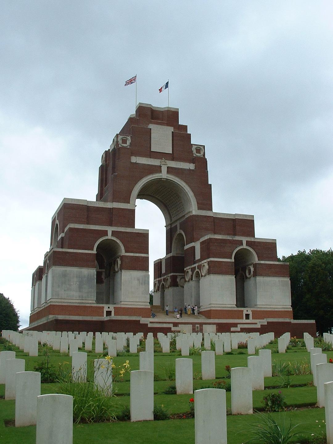 Thiepval Memorial - Wikipedia