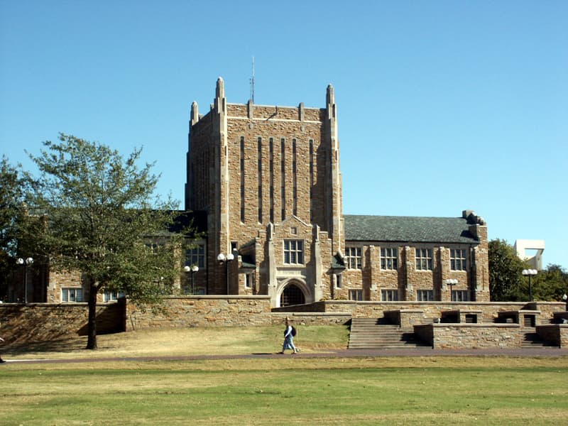 Université de Tulsa — Wikipédia