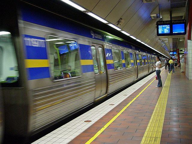 Train de banlieue de Melbourne — Wikipédia