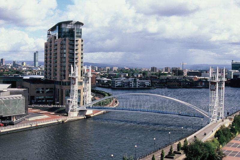 Salford — Wikipédia