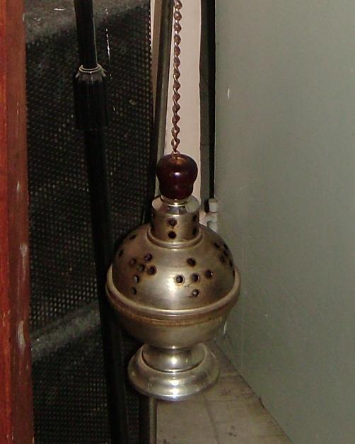 Thurible - Wikipedia