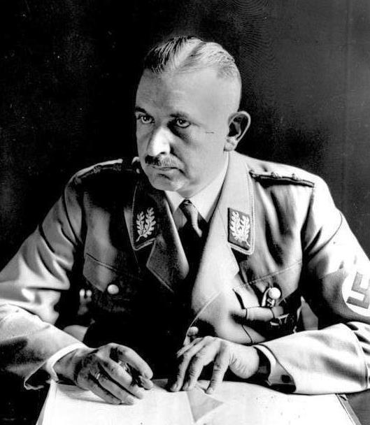 Bernhard Rust - Wikipedia