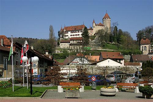 Lucens - Wikipedia