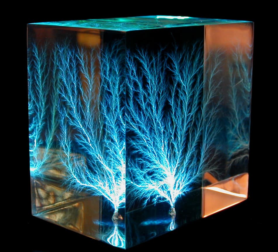 Lichtenberg figure - Wikipedia