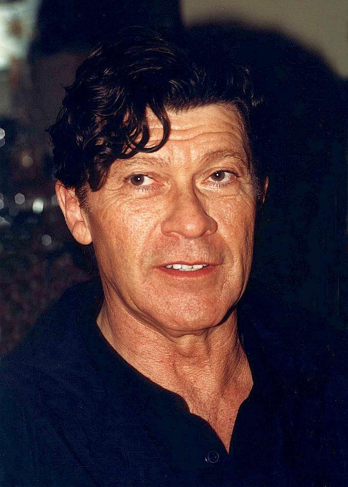 Robbie Robertson - Wikipedia