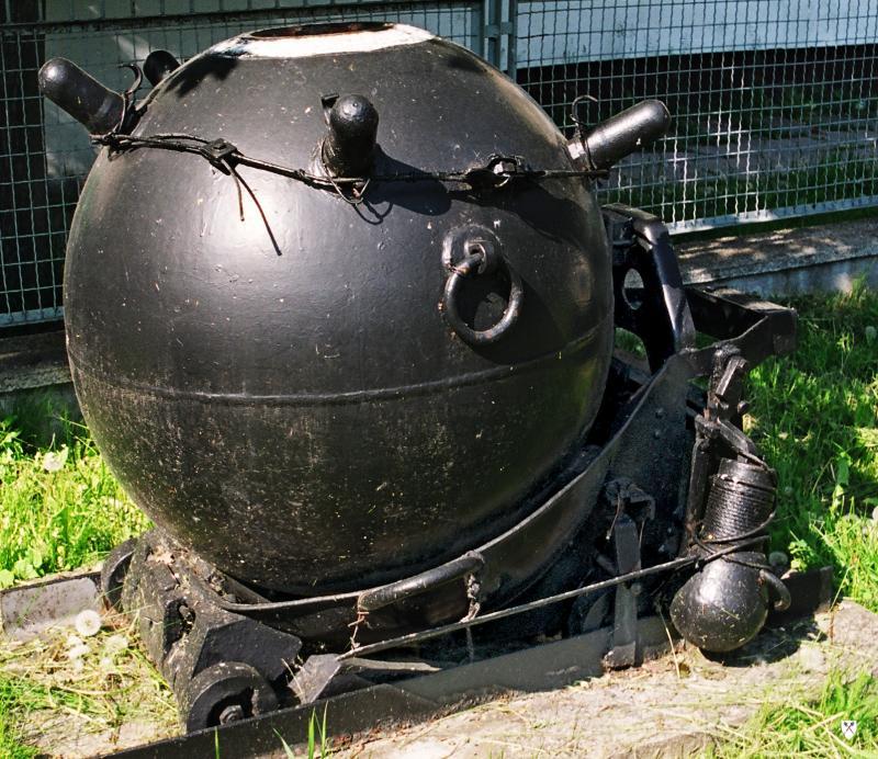 Naval mine - Wikipedia