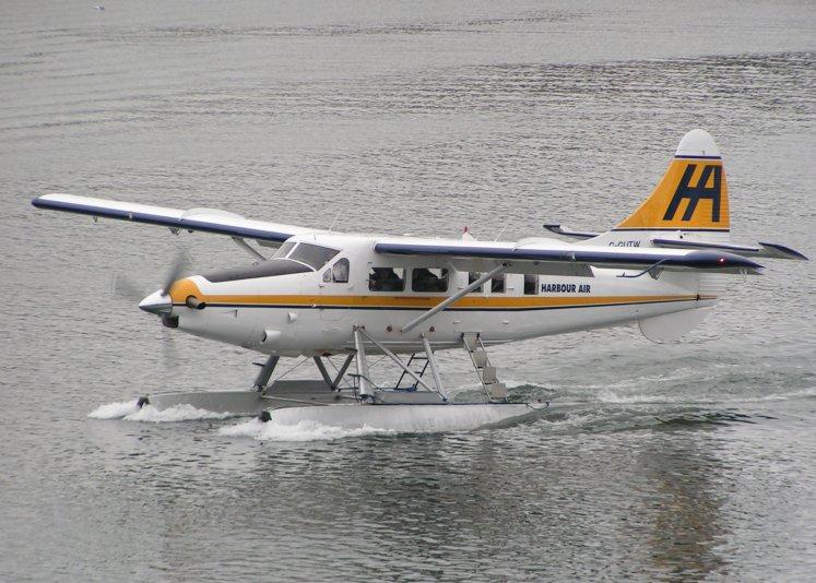 Floatplane - Wikipedia