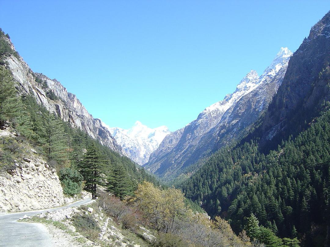 Gangotri - Wikipedia