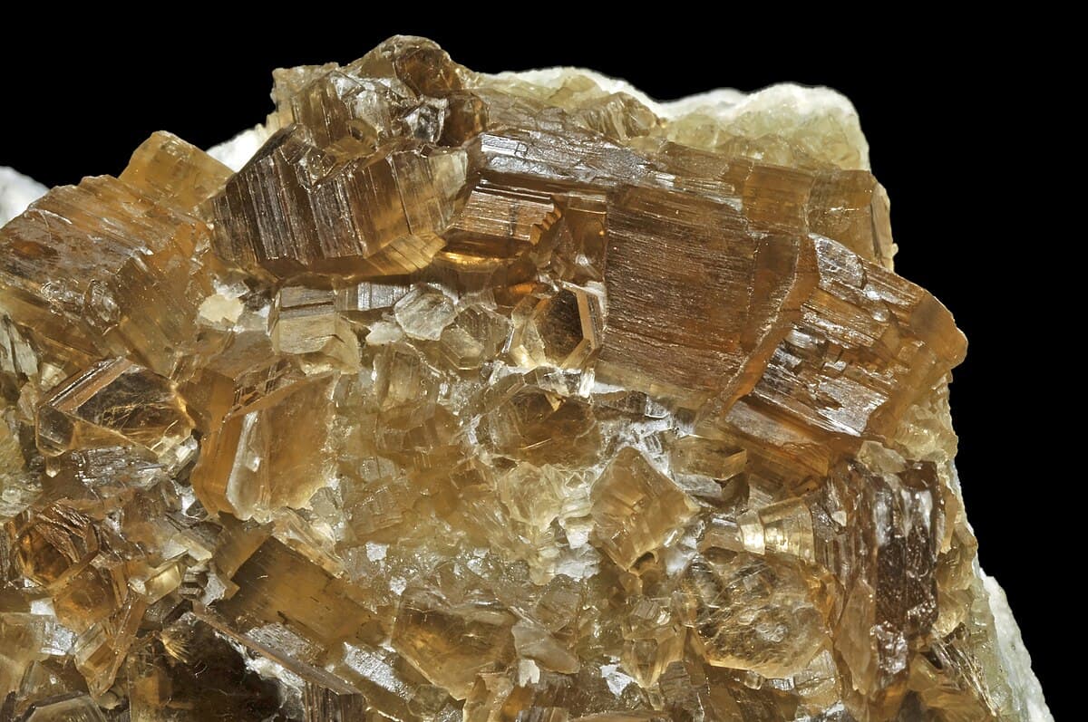 Phlogopite - Wikipedia