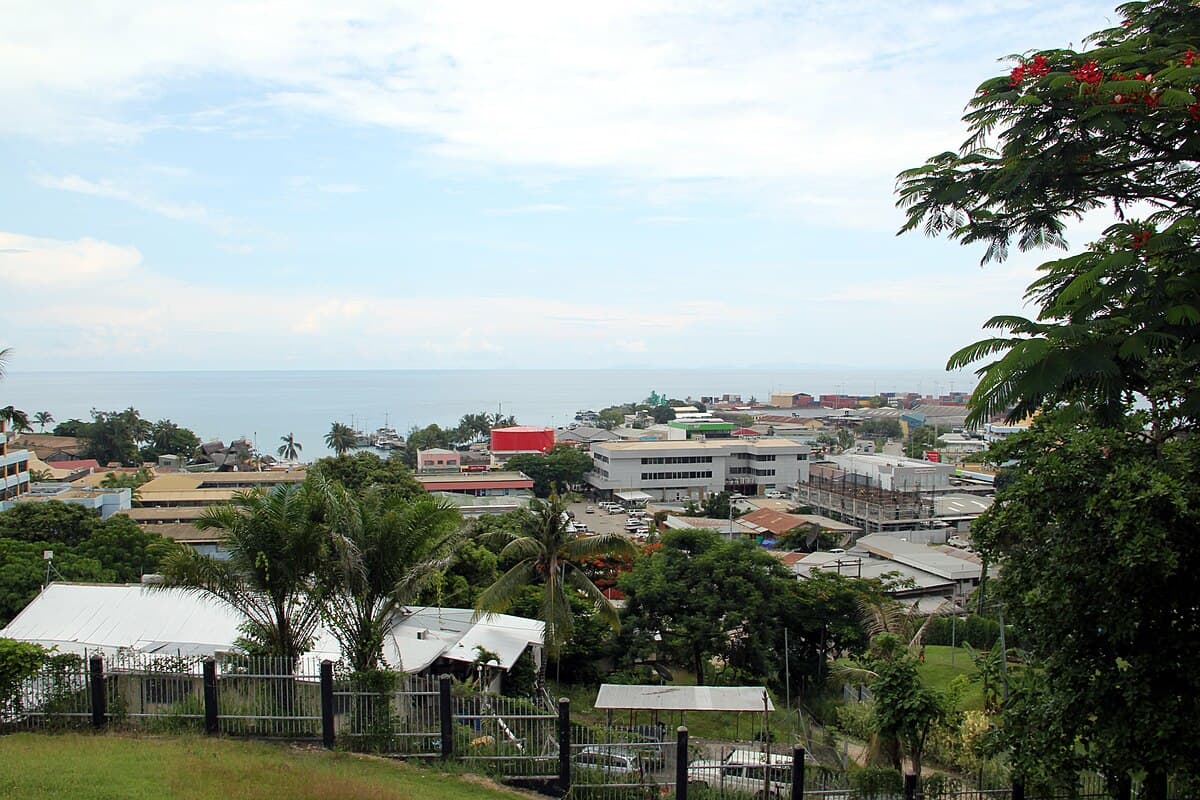 Honiara — Wikipédia