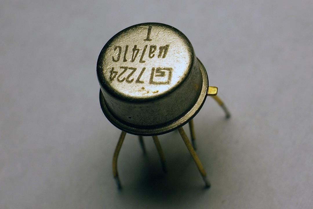 Operational amplifier - Wikipedia