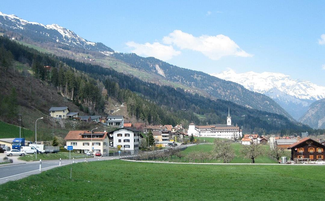 Cazis — Wikipédia