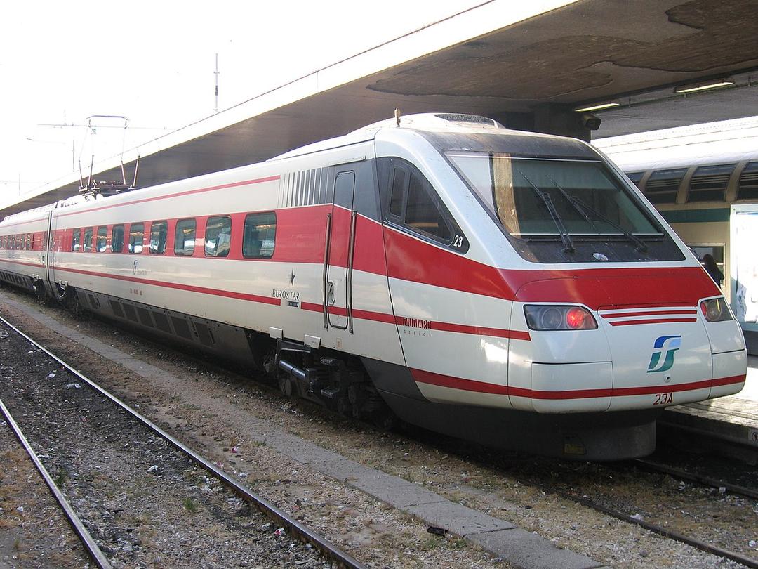 Train pendulaire — Wikipédia