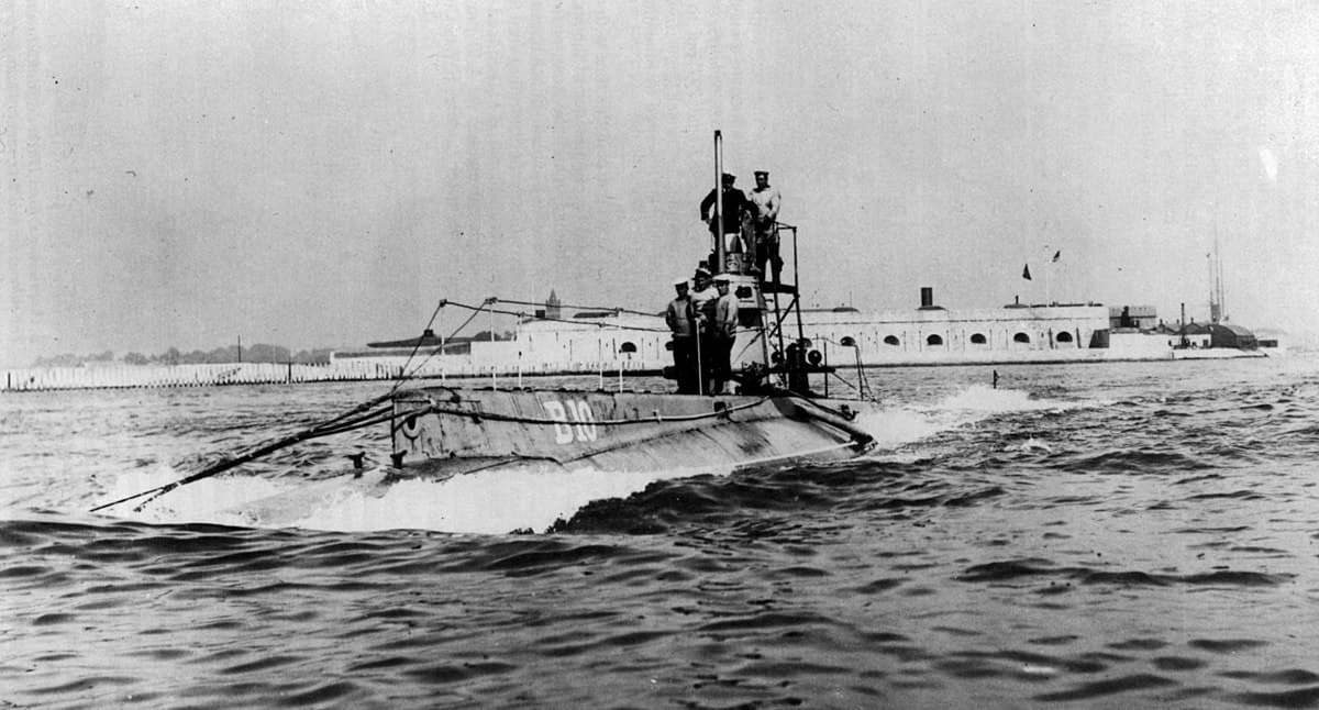 HMS B9 — Wikipédia