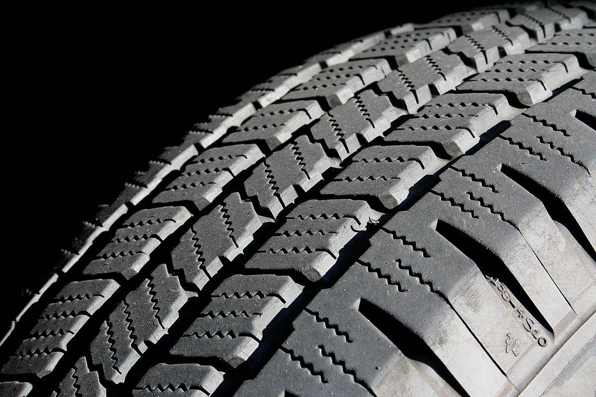 Tire tread - Wikipedia