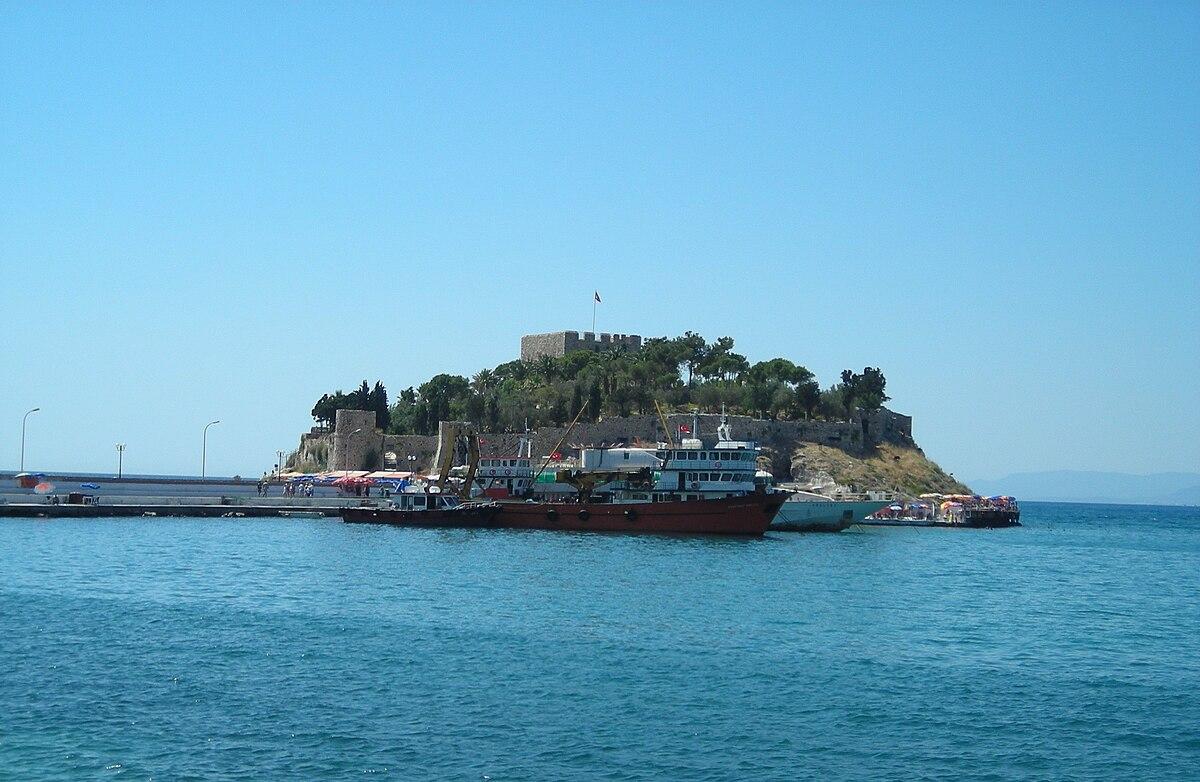 Kuşadası — Wikipédia