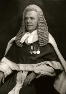 Melford Stevenson - Wikipedia